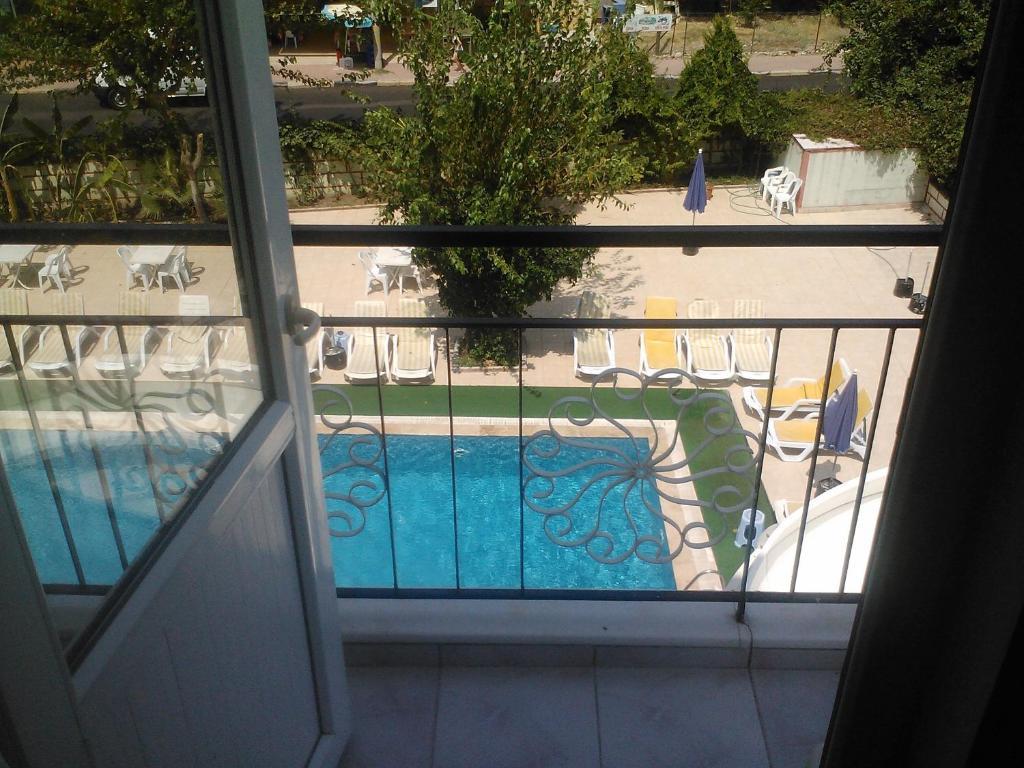 Gonul Palace Hotel Beldibi  Bagian luar foto